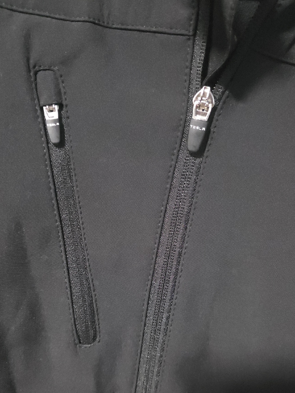 Tesla Black Lightweight Softshell Jacket with Red Logo - Picture 5 of 5